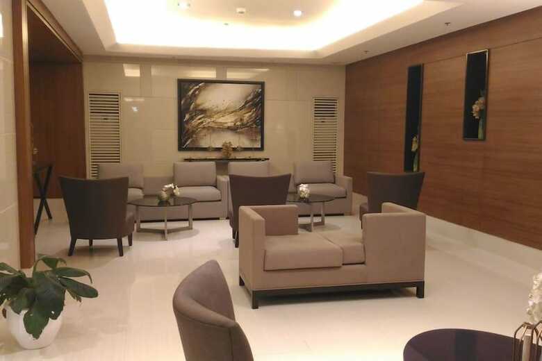 Breeze Residences By Ridged