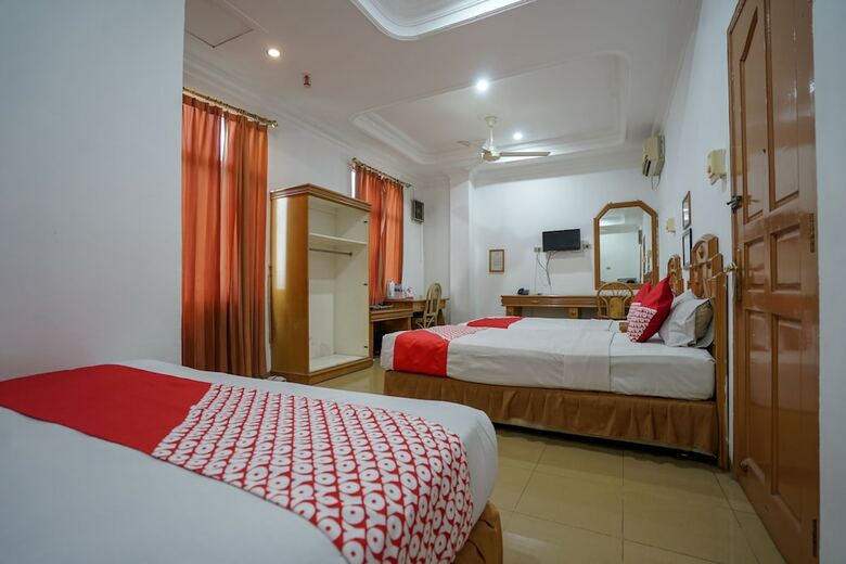 Hostal Oyo 1173 Hotel Shofa Marwah