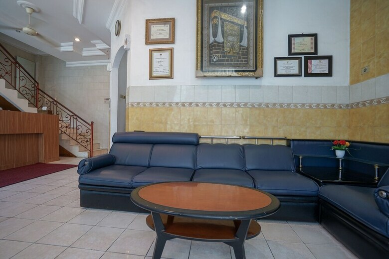 Hostal Oyo 1173 Hotel Shofa Marwah
