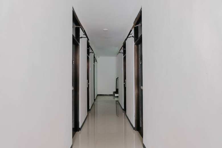 Hotel Oyo 1108 Smart Tlogomas