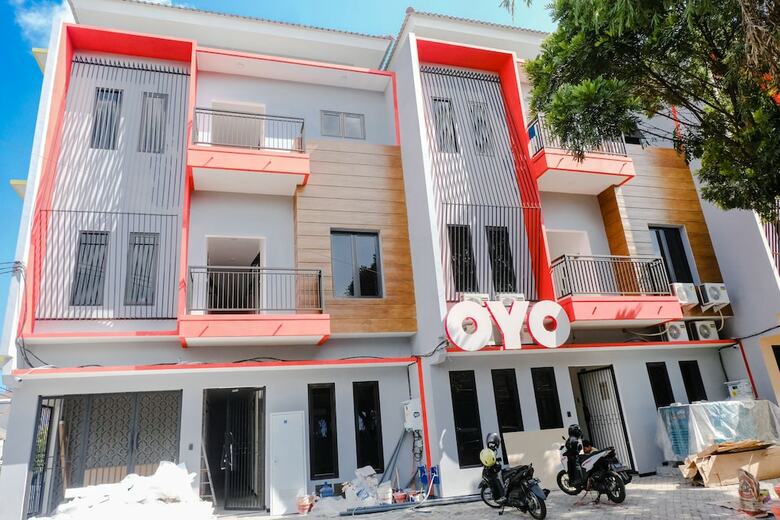 Hotel Oyo 1108 Smart Tlogomas