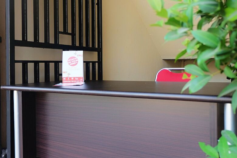 Hostal Oyo 1126 Trio R Kost