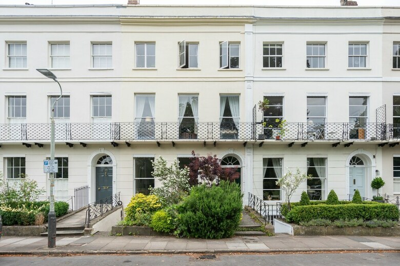 Luxury Apartments - Montpellier Spa Road