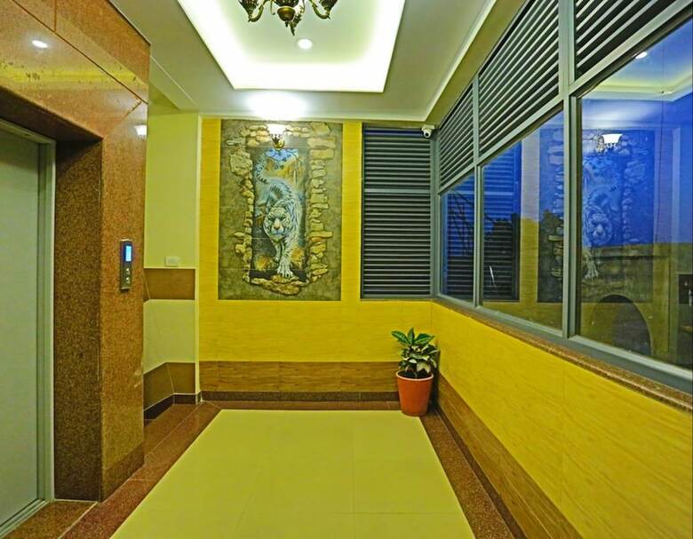Hotel Suraj Palace