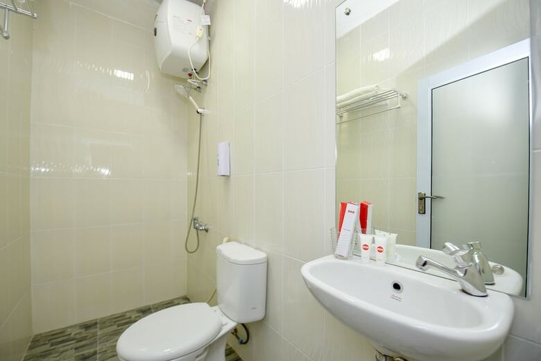 Oyo 1228 Hotel Novanda