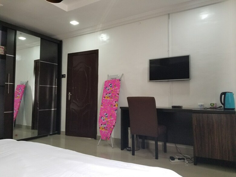 Apartamentos Ozin Guest House