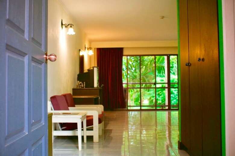 Hotel Baanrai Riverkkwai Resort