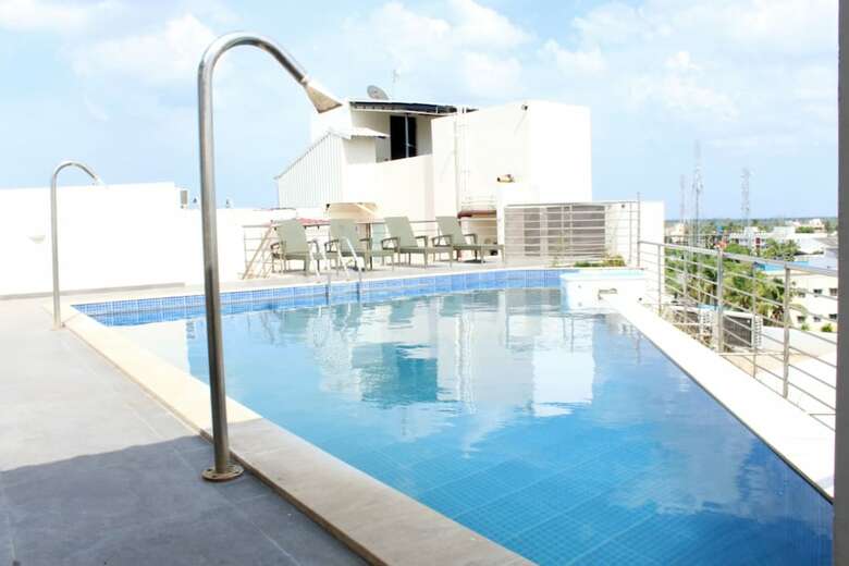 Hotel Alegria Whitehouse Mambakkam