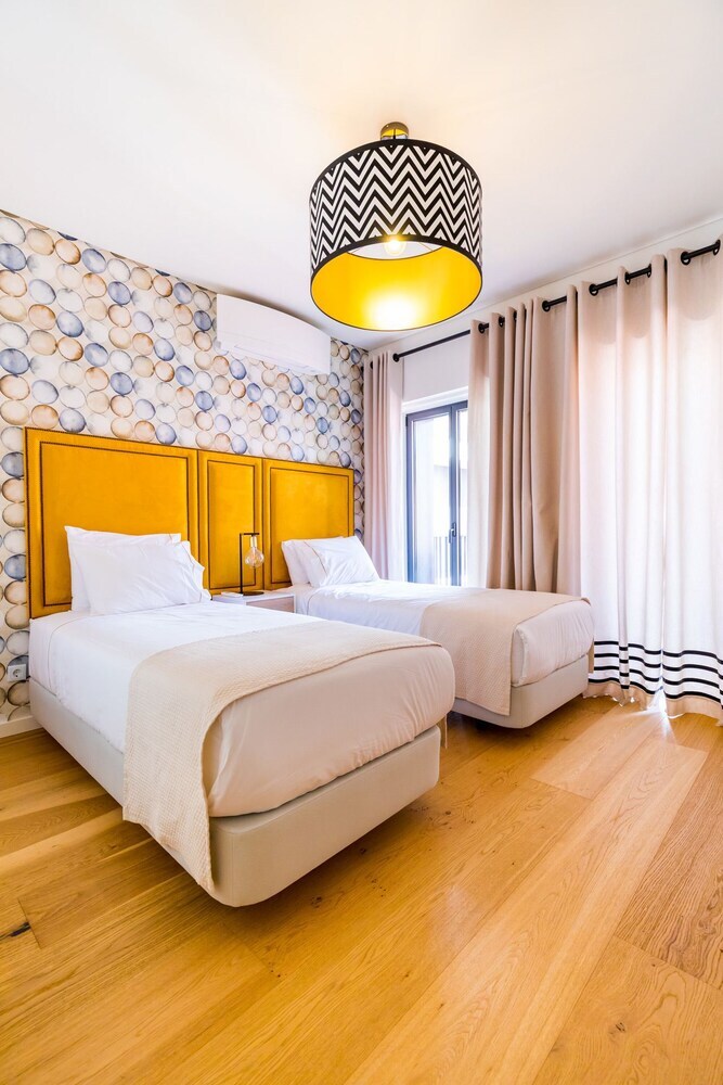Designer Apartment In Pitoresque Quarter