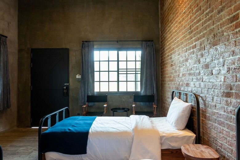 Hotel The Barn Huahin