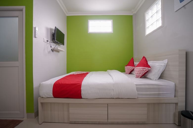 Hotel Oyo 948 Vivi Residence Syariah II