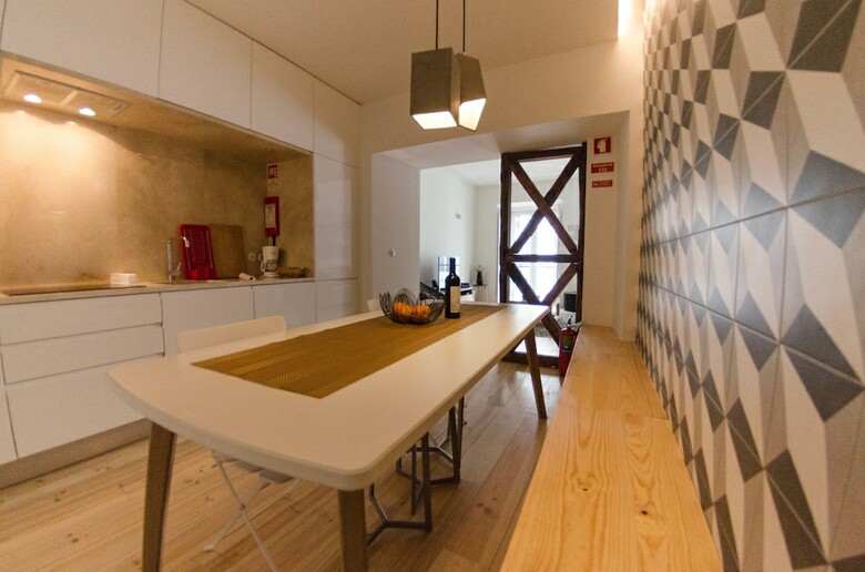 Stylish Apartment In Traditional Quarter