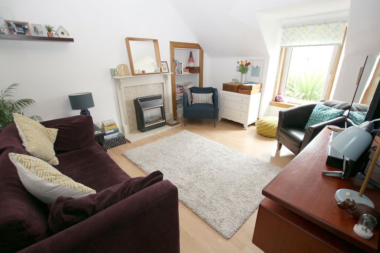 Kenneth Street Apartment
