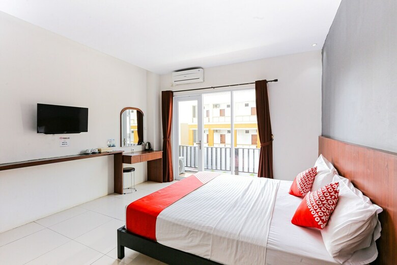 Capital O 1246 Hotel Grand Pacific