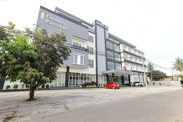 Capital O 1246 Hotel Grand Pacific