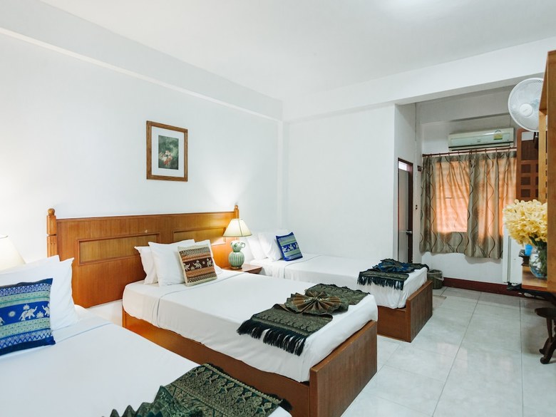 Hotel Rendezvous Guest House
