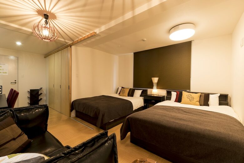 Apartamentos Rivil Hakata