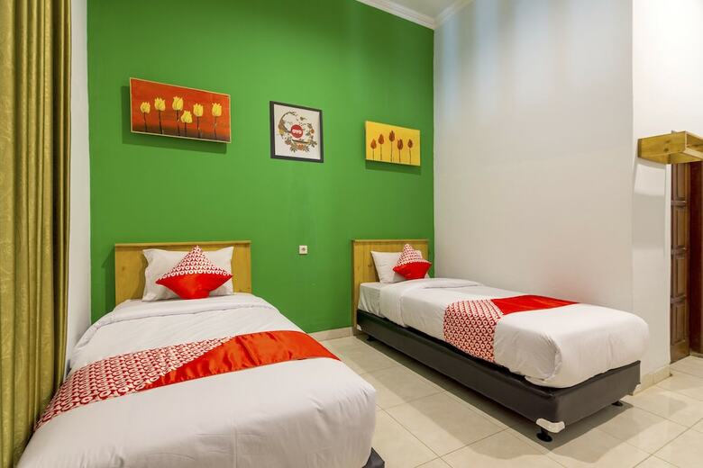 Oyo 1309 Hotel Shafira