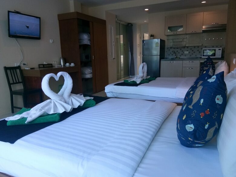 Hotel Seacono Patong Beach Front