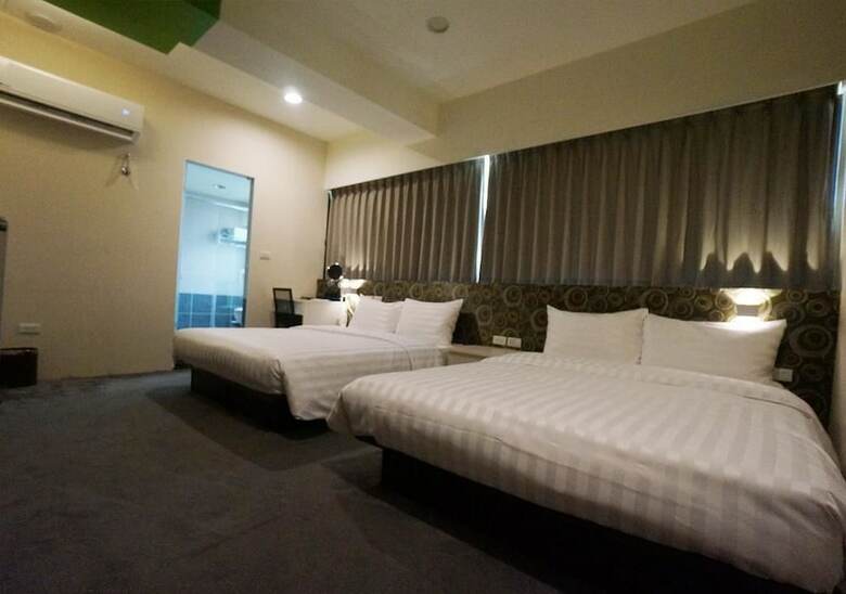 Win Inn Chiayi Hotel