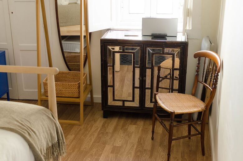 Lovely Apartment In Typical Lisbon