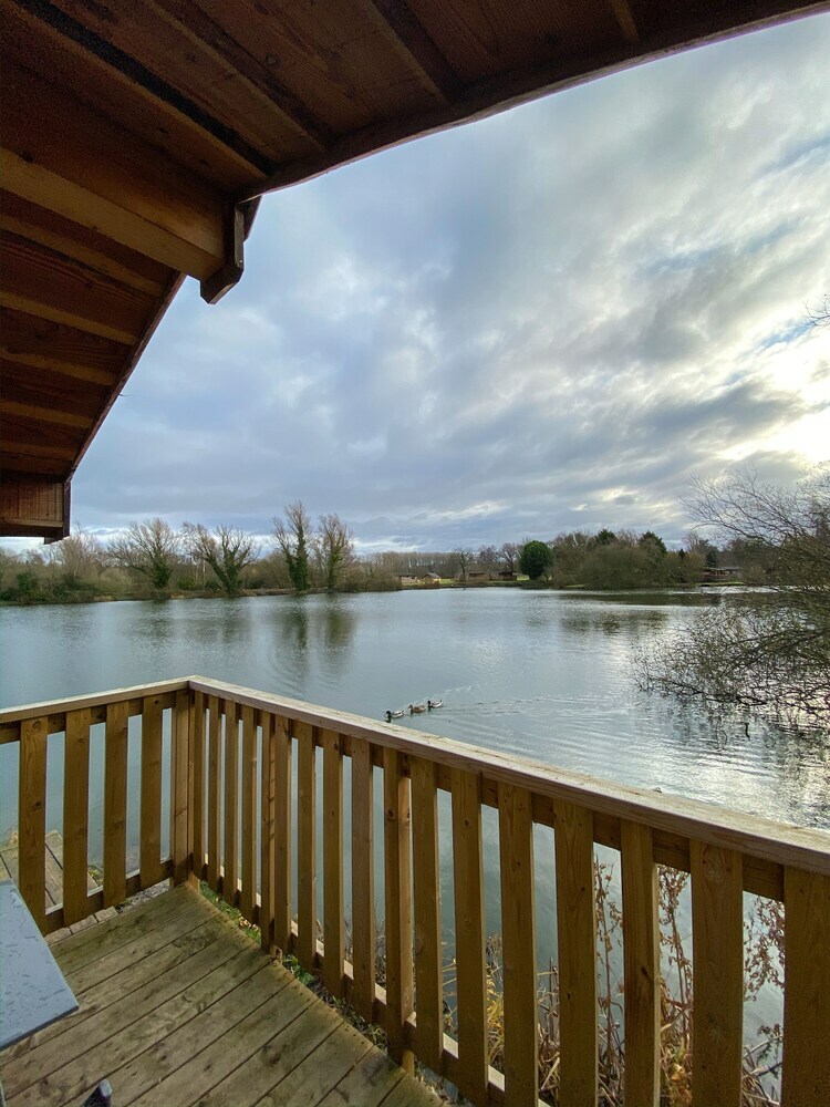 Posada Woodlakes Park