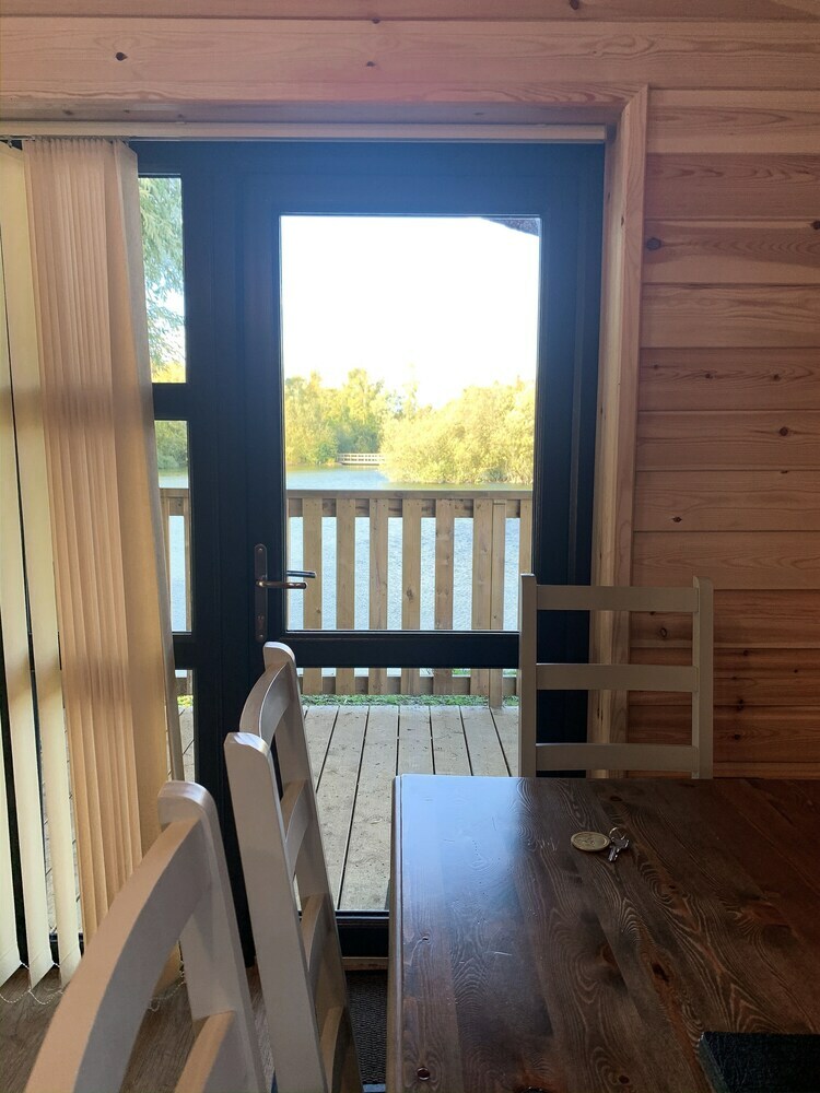 Posada Woodlakes Park
