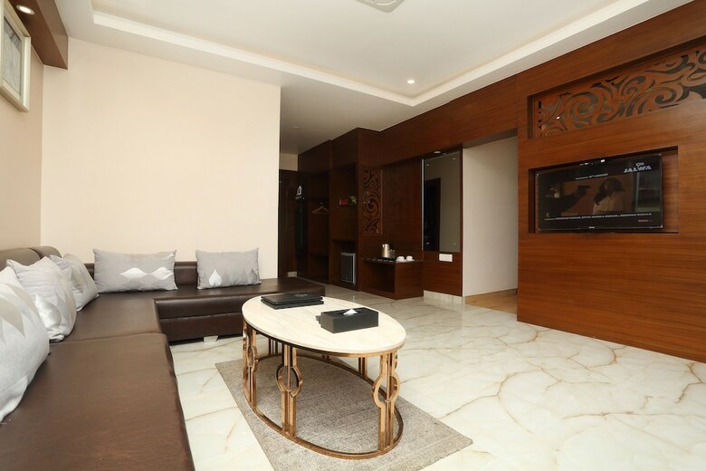 Oyo 557 Hotel Pujan
