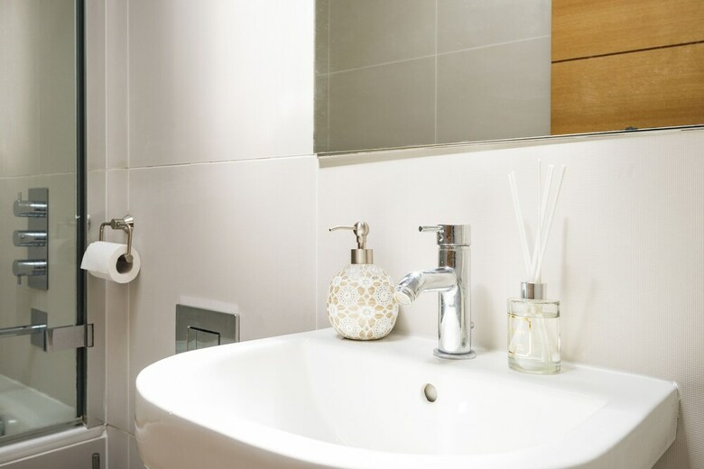 Stamford Brook Apartments