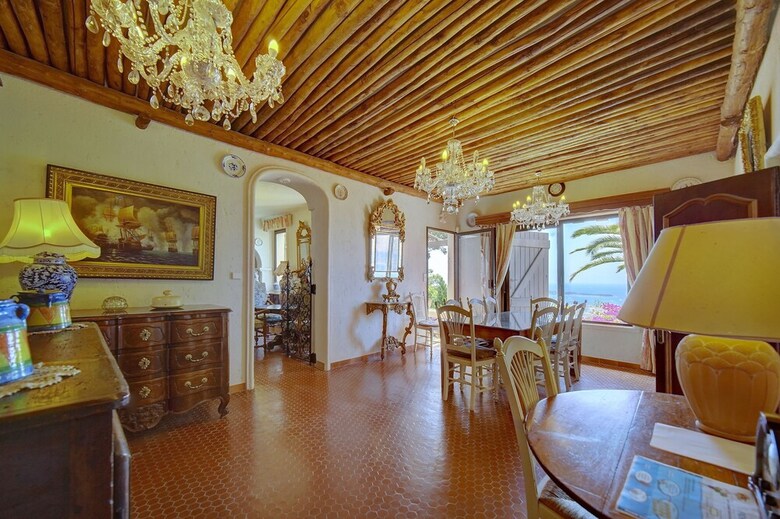 Villa Cannes Hills Exclusive Area Fits 20