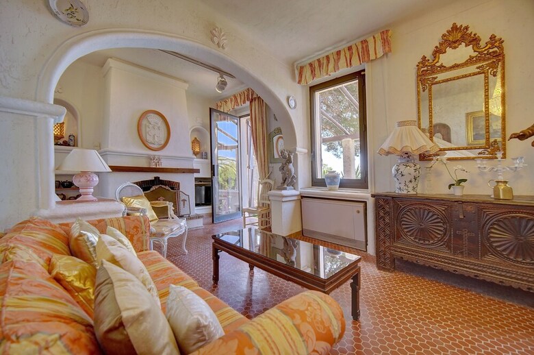Villa Cannes Hills Exclusive Area Fits 20