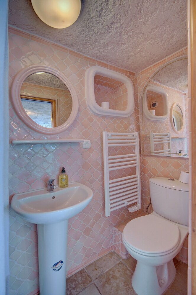 Villa Cannes Hills Exclusive Area Fits 20