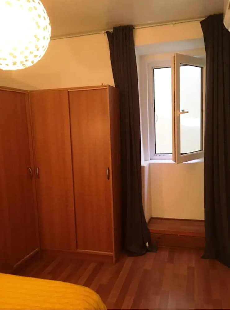 Apartamentos No Cora��o Da Mouraria