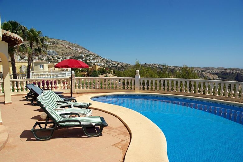 Apartamentos Casa Elena