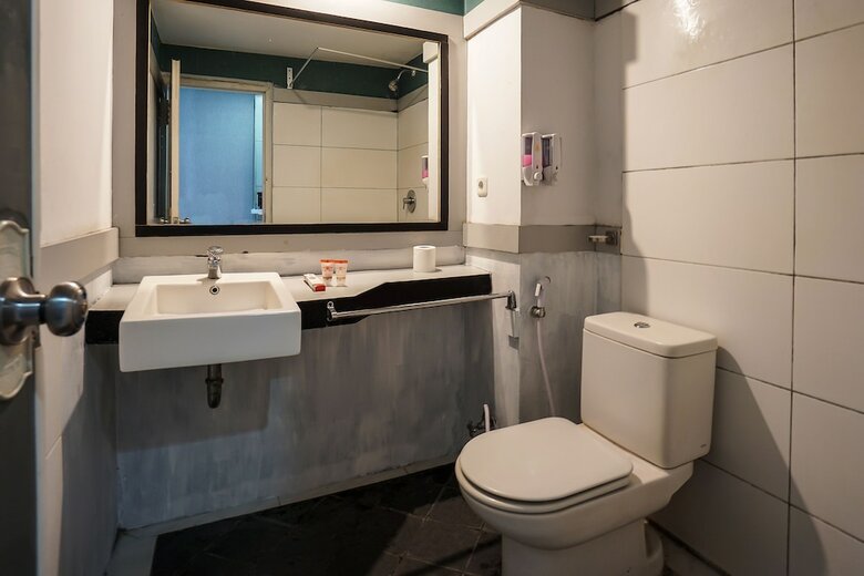Hostal Oyo 1318 Hotel Prince Boulevard