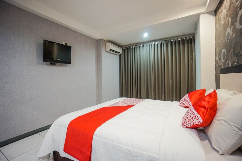 Hostal Oyo 1318 Hotel Prince Boulevard