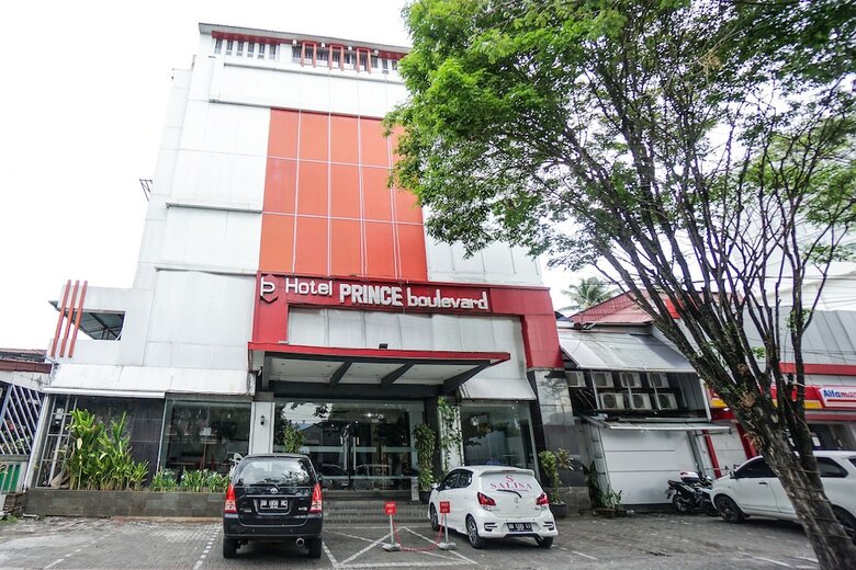 Hostal Oyo 1318 Hotel Prince Boulevard