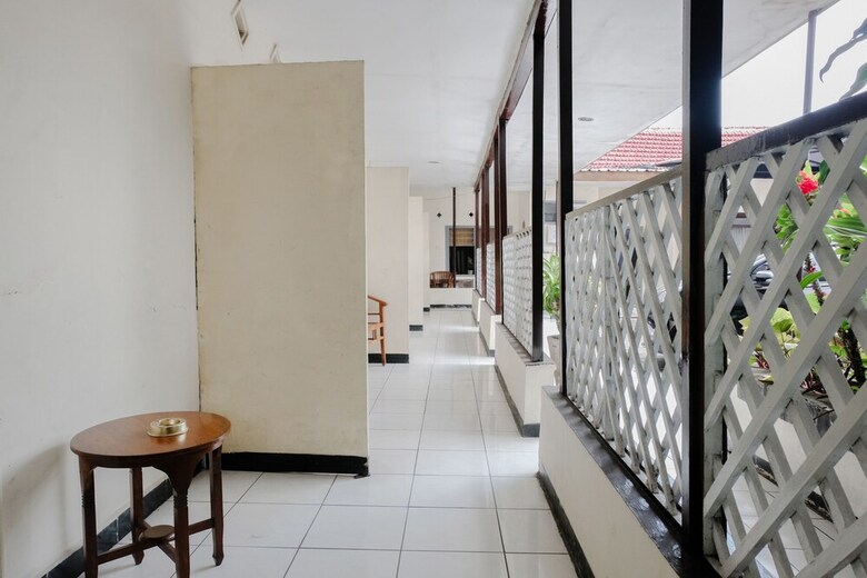 Oyo 1036 Hotel Palem 1