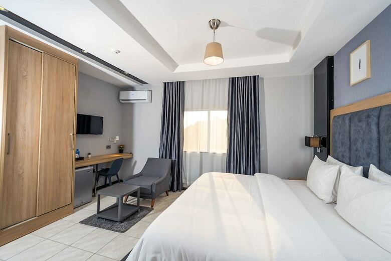 Hotel The Edge By Wellness