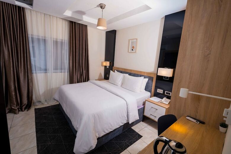 Hotel The Edge By Wellness