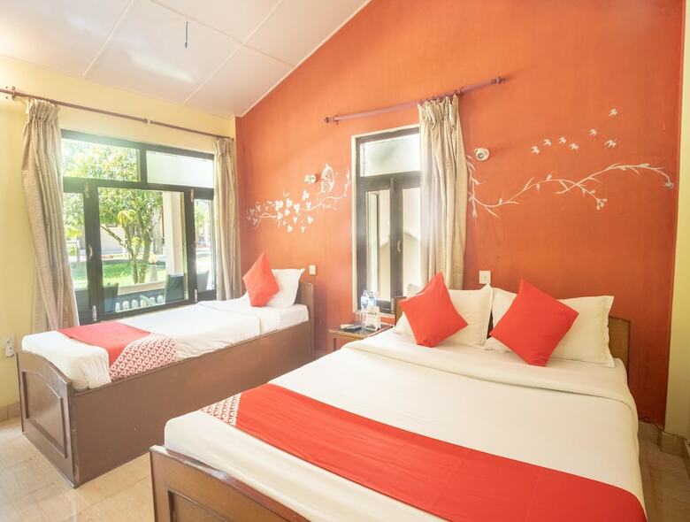 Hotel Oyo 556 Chitwan Riverside Resort