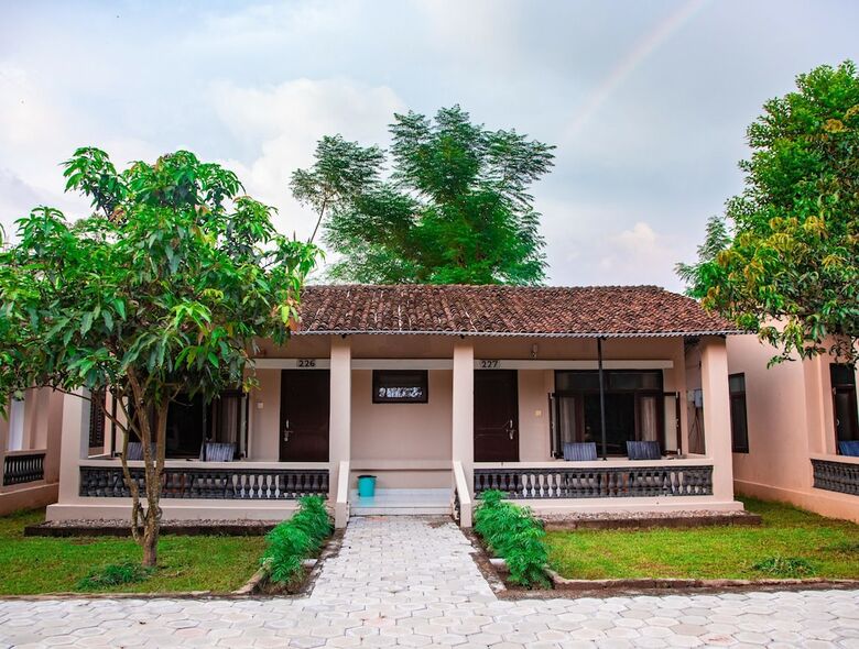 Hotel Oyo 556 Chitwan Riverside Resort