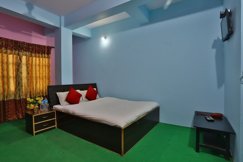 Spot On 521 Himalayan Regency Hotel