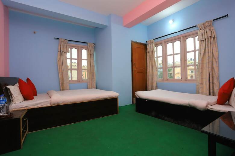 Spot On 521 Himalayan Regency Hotel