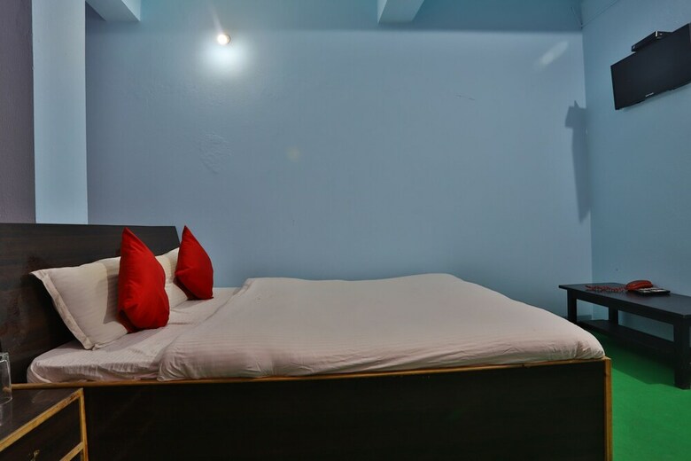 Spot On 521 Himalayan Regency Hotel