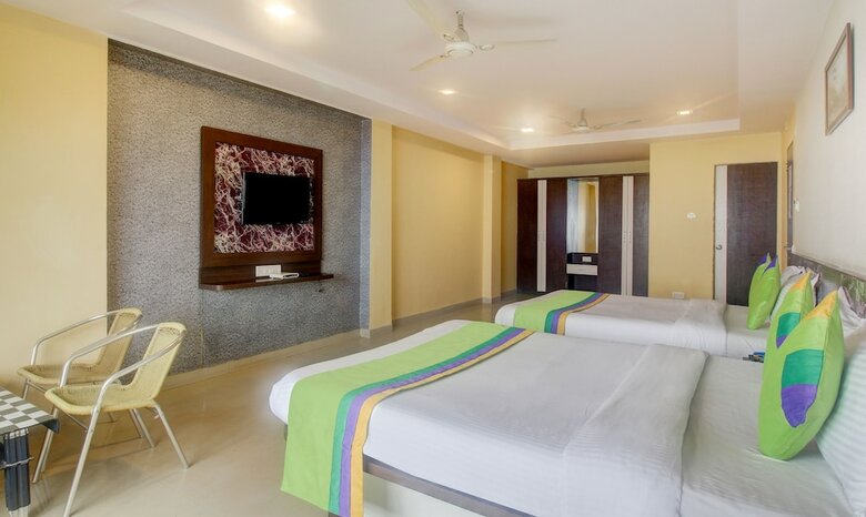 Hotel Treebo Trend Bright Holidays