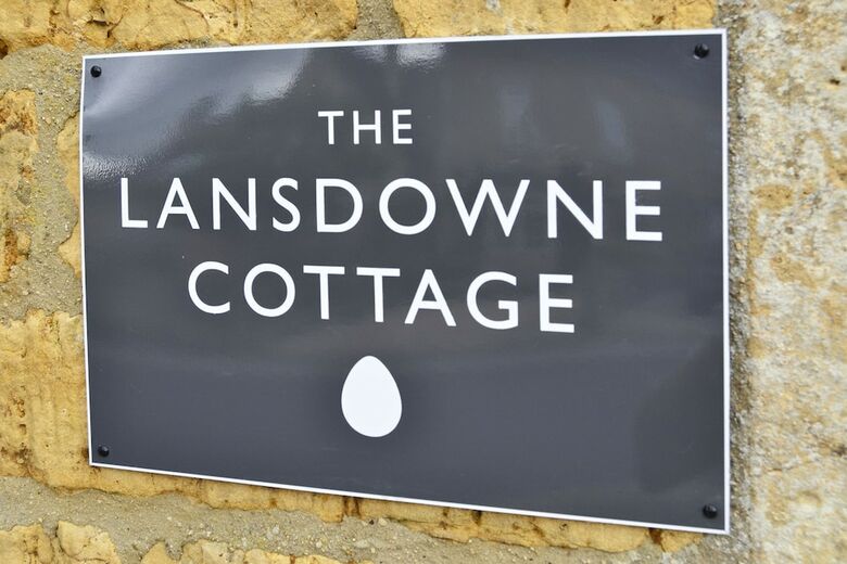 Cotswold Cottage Gems - The Lansdowne Cottage