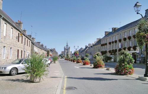 Holiday Home Route De Pen Woas