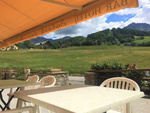 Hotel H�tel Soleil Des Neiges