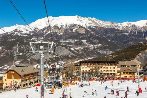 Hotel H�tel Soleil Des Neiges